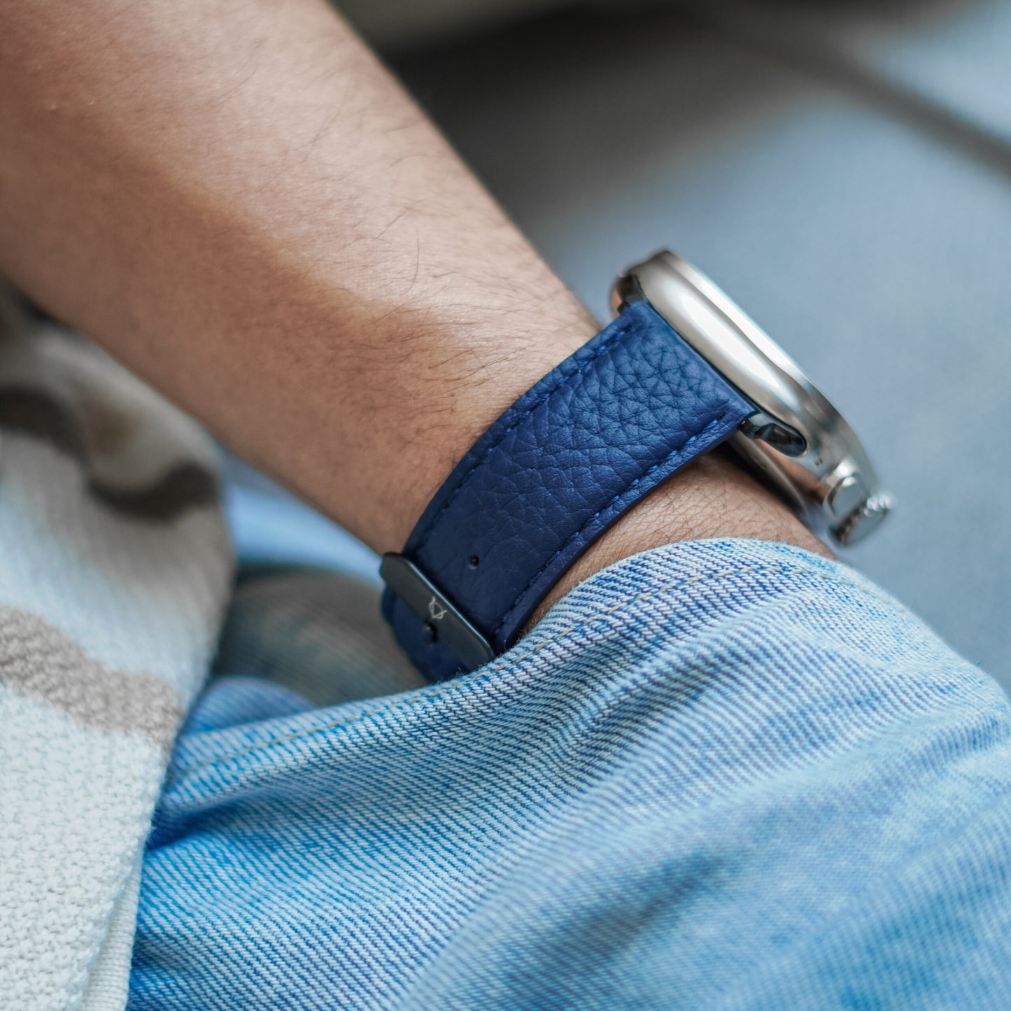 Amur Apple Watch Genuine Leather Strap – Blue/Black
