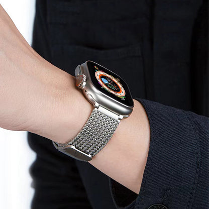 Hasir Apple Watch Magnetic steel Band – Titanium