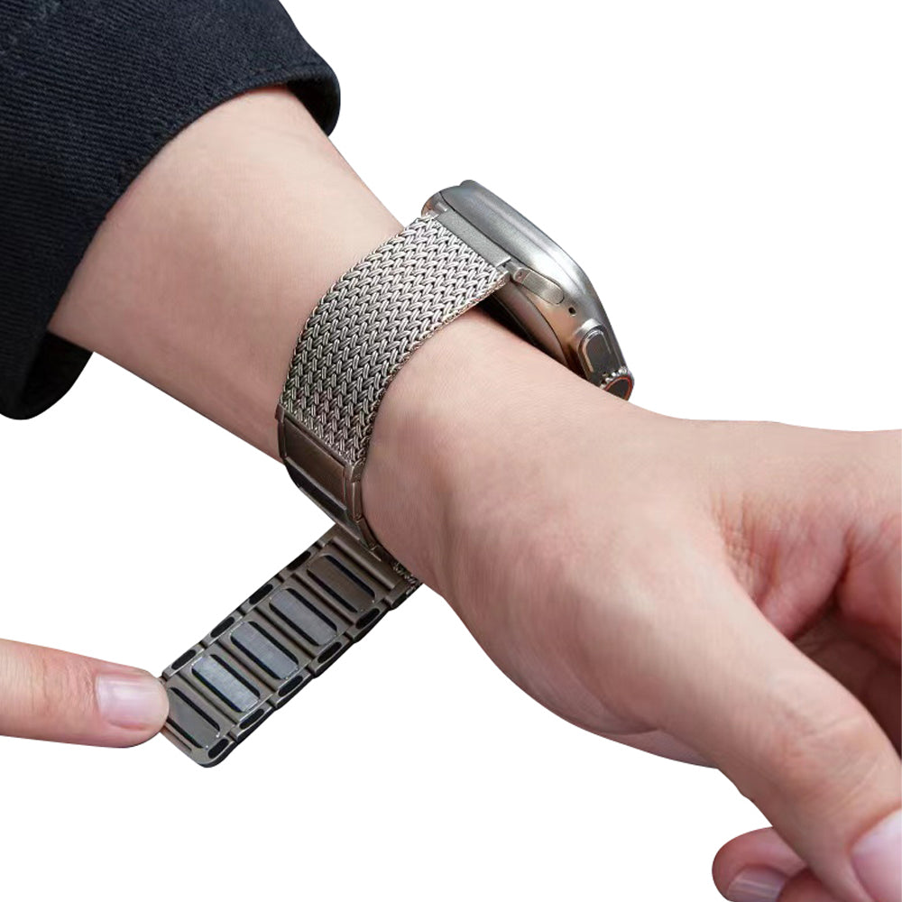 Hasir Apple Watch Magnetic steel Band – Titanium