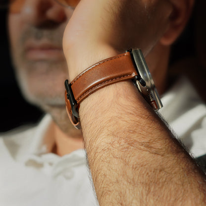 Elmas American Leather Apple Watch Strap with Black Buckle-Brown
